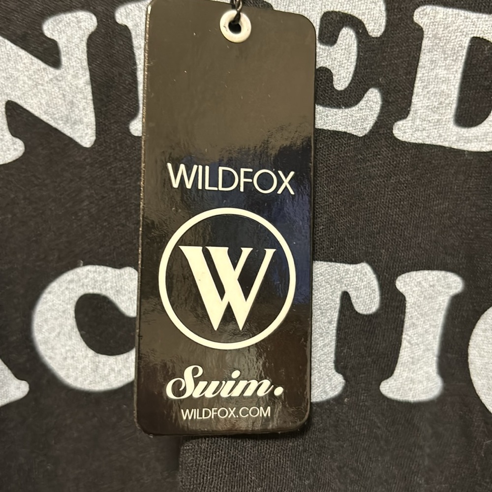 Wild fox Swim “I need a vacation” tee/swim cover-up, black, labeled 2 (2X) NWT - Picture 4 of 8